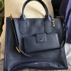 Fossil Navy Leather Tote Bag and Wallet Set